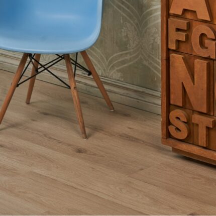 Кварцвиниловая плитка Vinilam Ceramo Wood Дуб Марсан 102-19 – главное изображение продукта