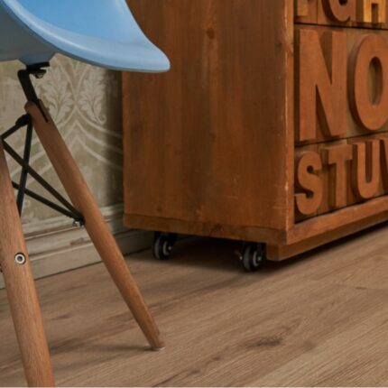 Кварцвиниловая плитка Vinilam Ceramo Wood Дуб Марсан 102-19 – дополнительное изображение продукта