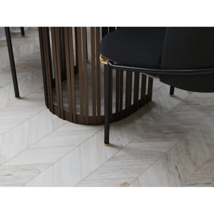 Кварцвиниловая плитка Vinilam Parquet Chevron Шеврон Бриссак RI4777CL7 – главное изображение продукта
